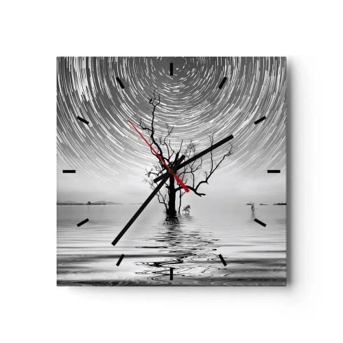 Orologio da parete - Orologio in Vetro - Un albero nell'acqua sotto un cielo notturno con stelle in movimento - 30x30cm - Sinfonia della natura - Decorazione murale moderna per soggiorno e camera da letto ARTTOR