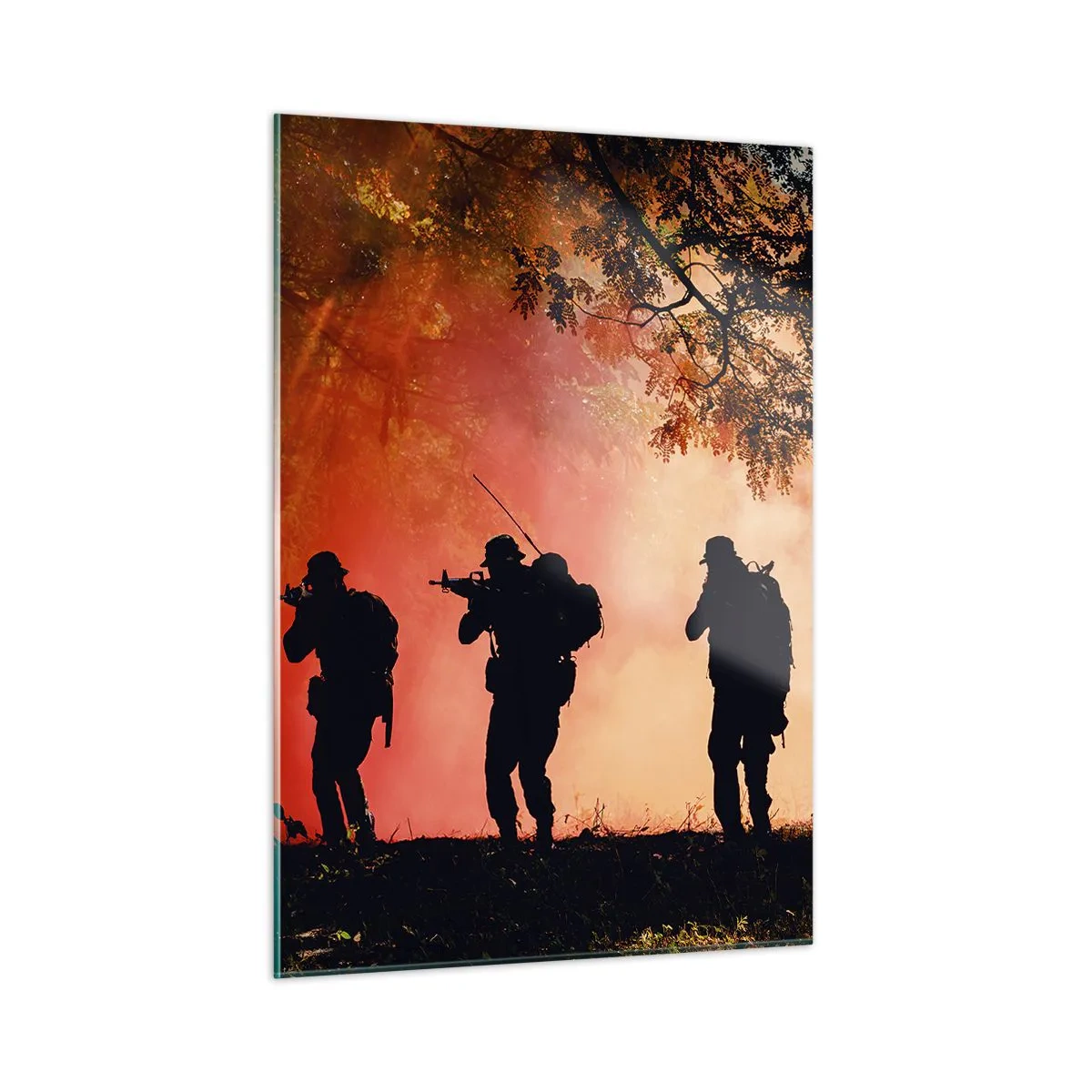 Quadro su vetro - Un gruppo di soldati marcia sullo sfondo di una foresta in fiamme. - 50x70cm - …Tutti per uno. - Decorazione murale moderna per soggiorno e camera da letto ARTTOR