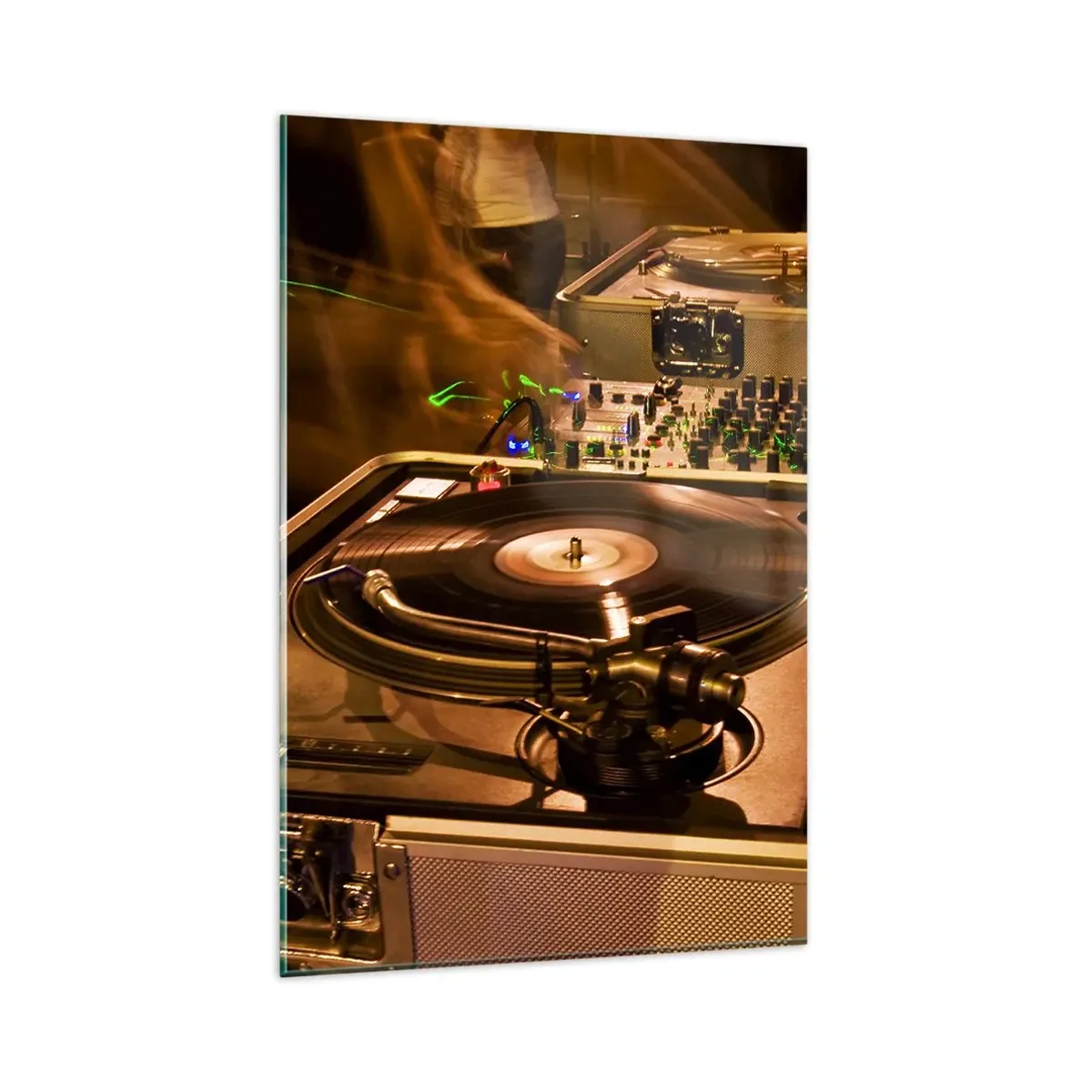 Quadro su vetro - Attrezzatura da DJ con giradischi e mixer durante una festa - 80x120cm - Senti la forza? - Decorazione murale moderna per soggiorno e camera da letto ARTTOR