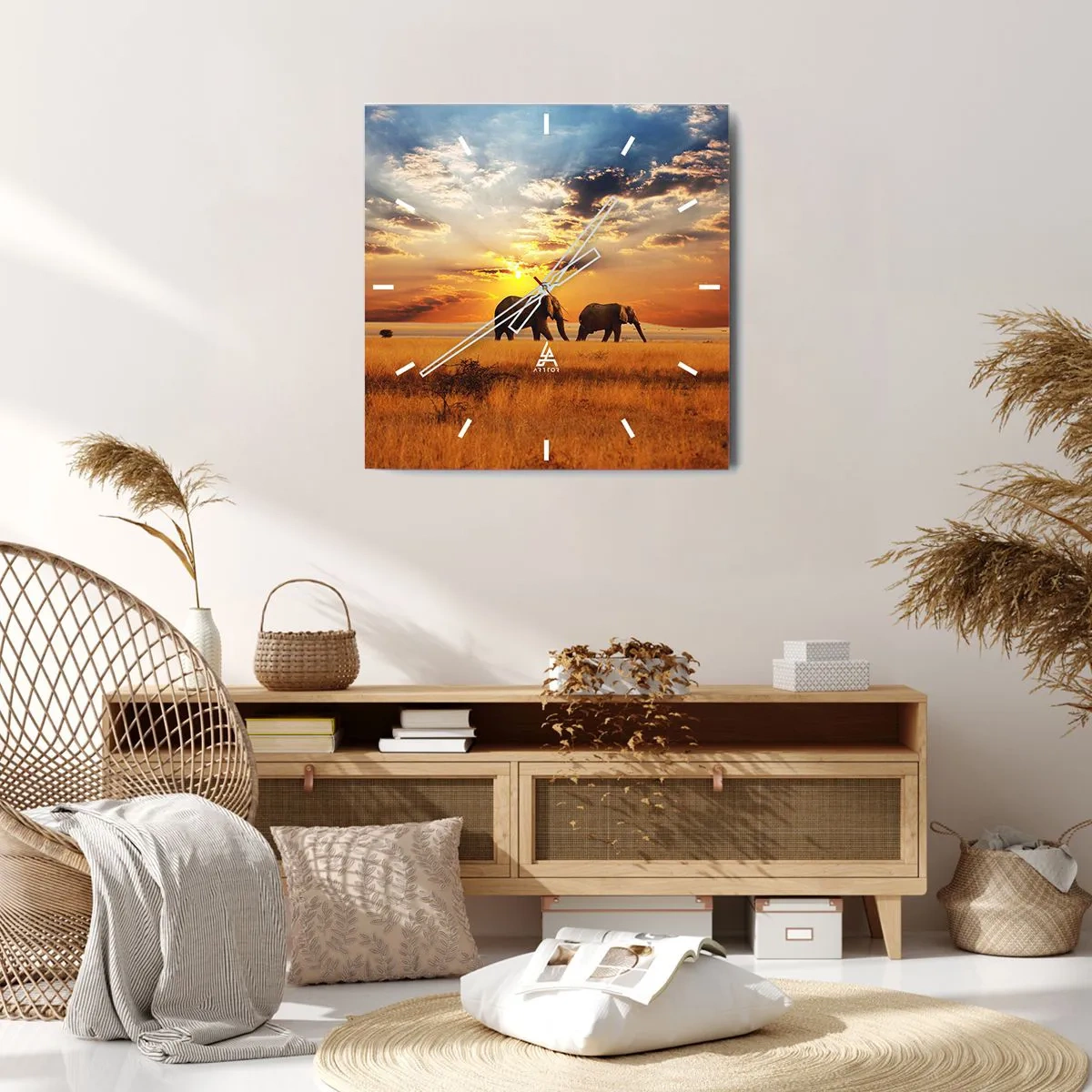 Orologio da parete - Orologio in Vetro - Elefanti nella savana al tramonto - 30x30cm - Passeggiata familiare - Decorazione murale moderna per soggiorno e camera da letto ARTTOR