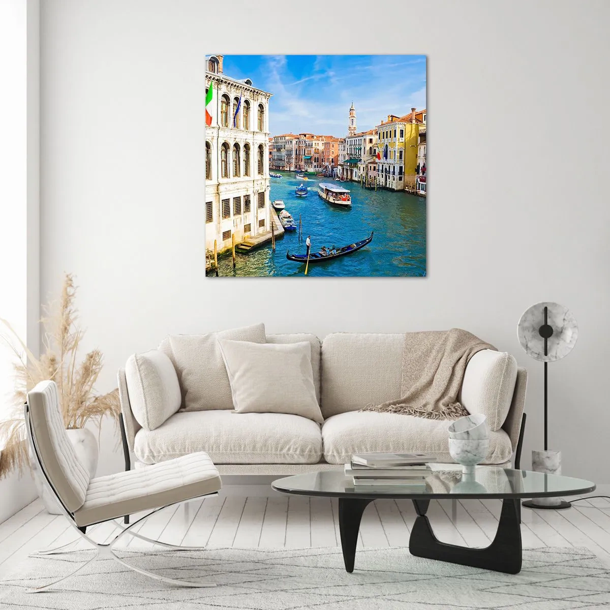 Quadro su vetro - Una circolazione stradale unica al mondo - 60x60 cm