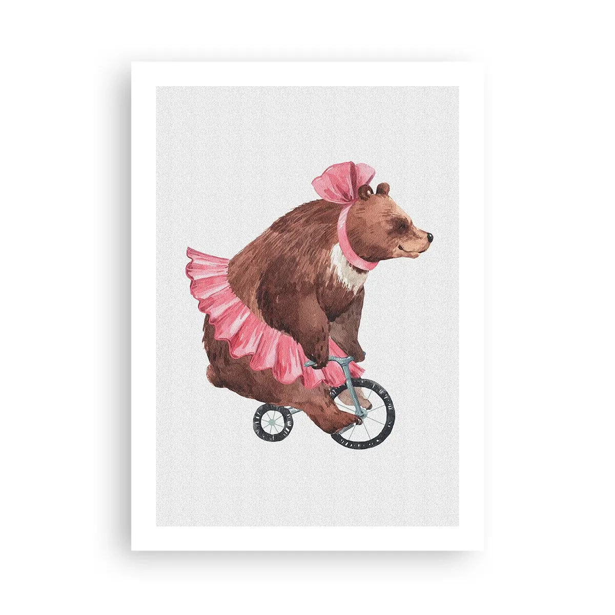 Poster - Illustrazione ad acquerello di un orso con una gonna rosa che va in bicicletta. - 50x70cm - Evviva il circo! - Decorazione murale moderna per soggiorno e camera da letto ARTTOR