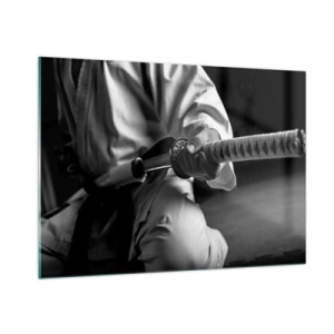 Quadro su vetro - Una figura in kimono che impugna una spada, composizione in bianco e nero - 100x70cm - L'anima del guerriero - Decorazione murale moderna per soggiorno e camera da letto ARTTOR