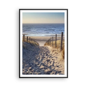 Poster in cornice nera - Rumore del mare, uccelli che cantano, spiaggia selvatica tra i cespugli... - 70x100 cm