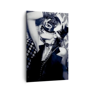 Quadro su tela - Stampe su Tela - Una donna con una maschera veneziana su uno sfondo di motivi ornamentali. - 80x120cm - Decorazioni, ornamenti, modelli... - Decorazione murale moderna per soggiorno e camera da letto ARTTOR