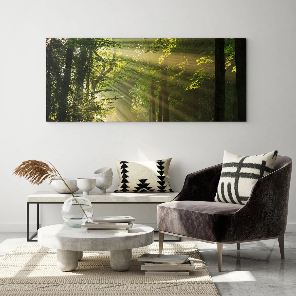 Quadro su vetro - Sentiero nel bosco con raggi di sole che brillano attraverso gli alberi - 120x50cm - Un attimo nel bosco - Decorazione murale moderna per soggiorno e camera da letto ARTTOR
