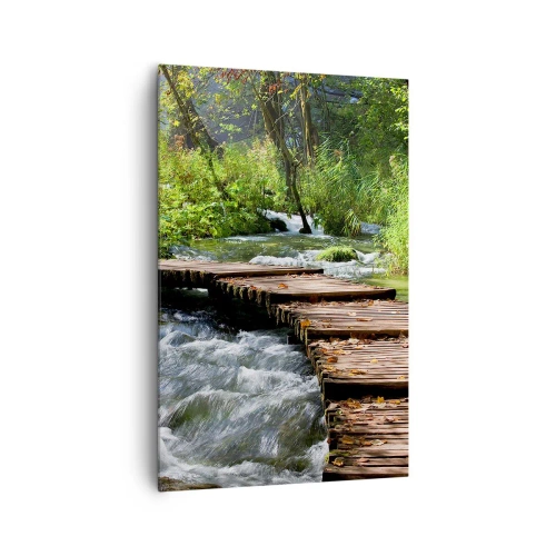 Quadro su tela - Stampe su Tela - Un ponte di legno sopra un ruscello impetuoso, circondato dal verde della foresta. - 80x120cm - Sulla cascata spumeggiante - Decorazione murale moderna per soggiorno e camera da letto ARTTOR