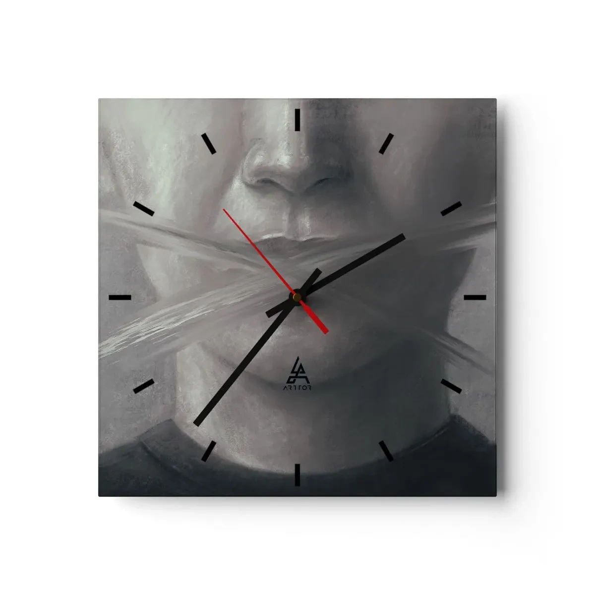 Orologio da parete - Orologio in Vetro - Un ritratto simbolico con labbra sfocate nei toni del grigio. - 30x30cm - Neanche una parola - Decorazione murale moderna per soggiorno e camera da letto ARTTOR