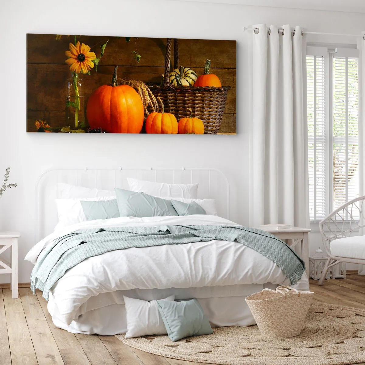 Quadro su tela - Stampe su Tela - Composizione autunnale con zucche e fiori su uno sfondo di legno - 140x50cm - Composizione rustica: i doni dell'autunno - Decorazione murale moderna per soggiorno e camera da letto ARTTOR