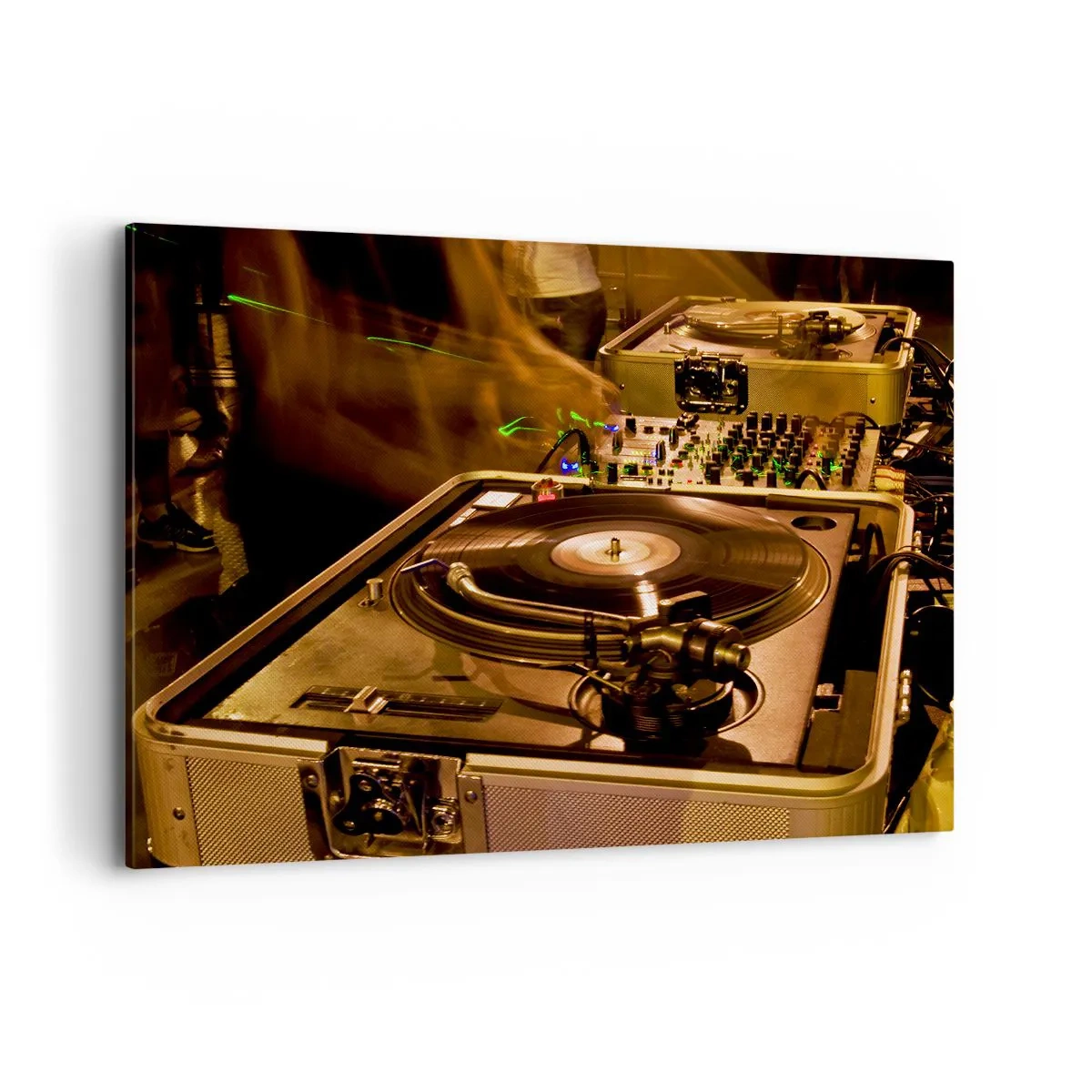 Quadro su tela - Stampe su Tela - Attrezzatura da DJ con giradischi e mixer durante una festa - 120x80cm - Senti la forza? - Decorazione murale moderna per soggiorno e camera da letto ARTTOR