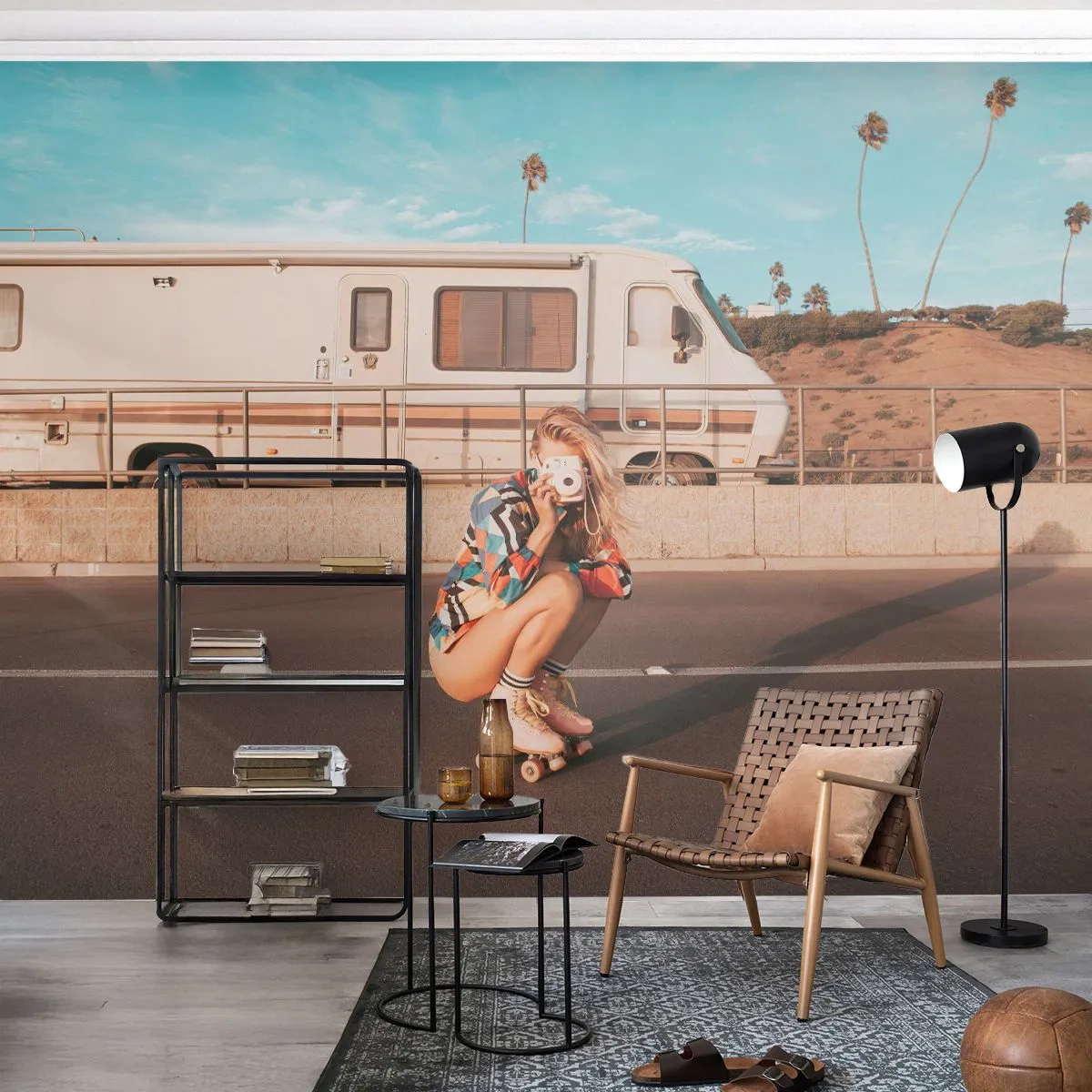 Fotomurali Premium Canvas - Sorridi per favore! - Paesaggio, Camper, Donna - 400x280 cm