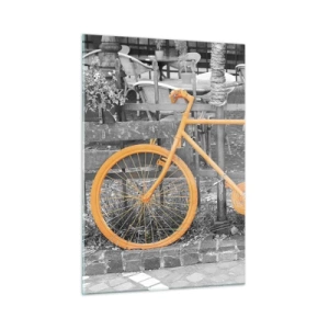 Quadro su vetro - Illustrazione di una bicicletta dipinta di arancione su uno sfondo bianco e nero. - 50x70cm - Vai, ti aspetto qui - Decorazione murale moderna per soggiorno e camera da letto ARTTOR