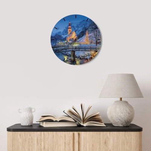 Orologio da parete - Orologio in Vetro - Chiesa in un ambiente invernale con un albero di Natale - 30x30cm - Lo spirito di Natale - Decorazione murale moderna per soggiorno, cucina e camera da letto ARTTOR