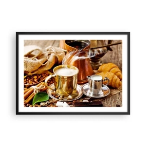 Poster in cornice nera - Una tazza di caffè dorata circondata da chicchi, brocche e croissant - 70x50cm - Buona giornata! - Decorazione murale moderna per soggiorno e camera da letto ARTTOR