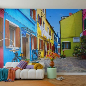 Fotomurali Autoadesivo Deluxe Sticker - Un dolce angolo color pastello - Città, Biciclette, Vicolo - 150x105 cm