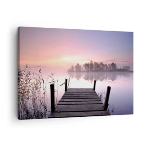 Quadro su tela - Stampe su Tela - Un molo sul lago all'alba con nebbia e un cielo pastello - 70x50cm - Nebbia color lilla - Decorazione murale moderna per soggiorno e camera da letto ARTTOR