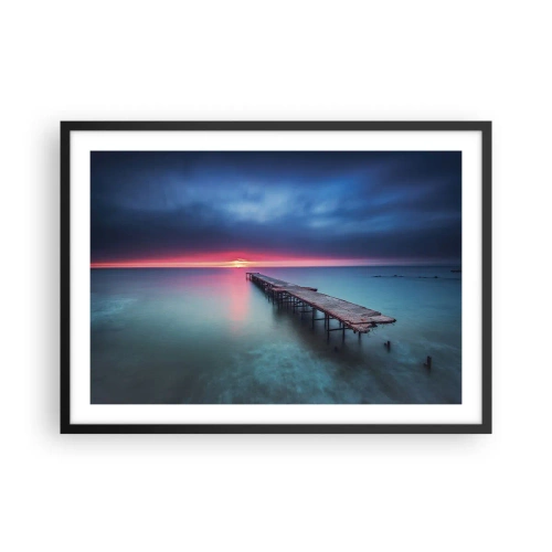 Poster in cornice nera - Un molo di legno che conduce direttamente al mare al tramonto - 70x50cm - Tra il cielo e la terra - Decorazione murale moderna per soggiorno e camera da letto ARTTOR