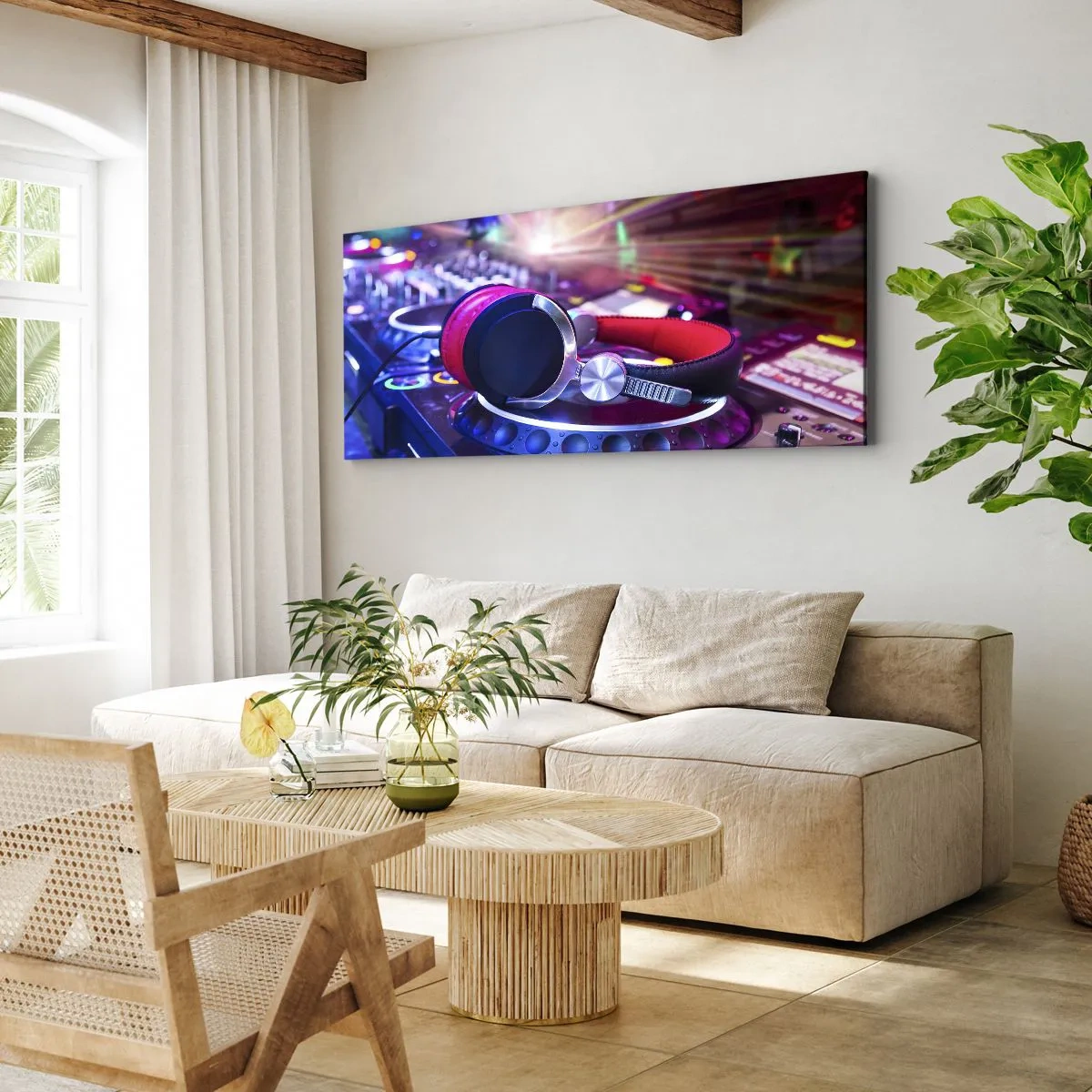 Quadro su tela - Stampe su Tela - Cuffie da DJ su una console illuminata dai riflettori a una festa - 120x50cm - Sarà fantastico - Decorazione murale moderna per soggiorno e camera da letto ARTTOR