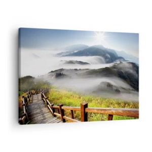 Quadro su tela - Stampe su Tela - Un sentiero di legno tra le montagne nebbiose al mattino - 70x50cm - Avvolti di luce e nebbia - Decorazione murale moderna per soggiorno e camera da letto ARTTOR