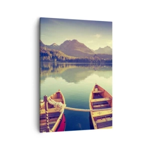 Quadro su tela - Stampe su Tela - Barche su un lago calmo circondato da montagne al tramonto - 50x70cm - Vivere secondo le sue leggi - Decorazione murale moderna per soggiorno e camera da letto ARTTOR