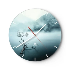 Orologio da parete - Orologio in Vetro - Un albero su una passerella allagata tra nebbia e montagne - 30x30cm - Dall'acqua e dalla nebbia - Decorazione murale moderna per soggiorno, cucina e camera da letto ARTTOR