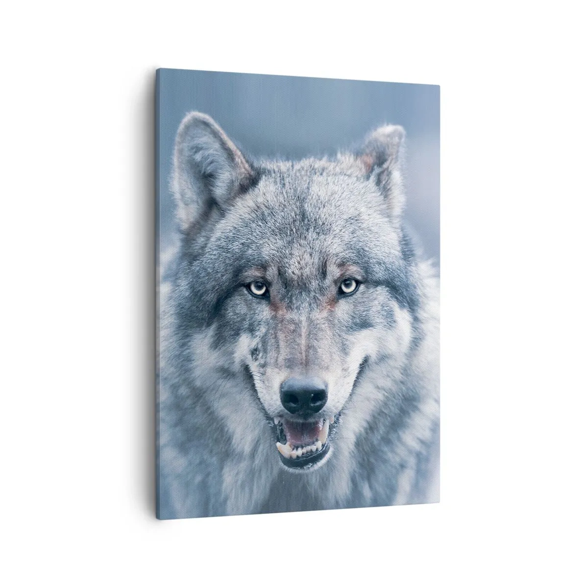 Quadro su tela - Stampe su Tela - Un lupo dallo sguardo intenso in un paesaggio invernale - 50x70cm - Accetti la sfida? - Decorazione murale moderna per soggiorno e camera da letto ARTTOR