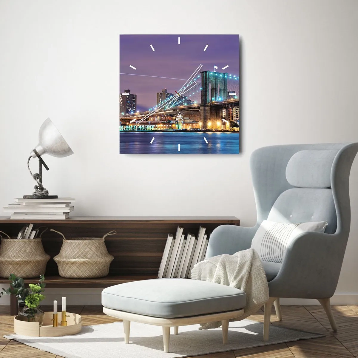 Orologio da parete - Orologio in Vetro - Ponte di Brooklyn di notte con la città illuminata sullo sfondo - 30x30cm - Da tanti anni il ponte di Brooklyn - Decorazione murale moderna per soggiorno e camera da letto ARTTOR