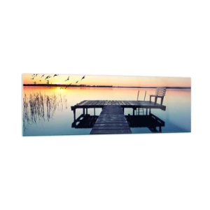 Quadro su vetro - Molo di legno su un lago all'alba con uccelli - 160x50cm - È stata una buona giornata - Decorazione murale moderna per soggiorno e camera da letto ARTTOR
