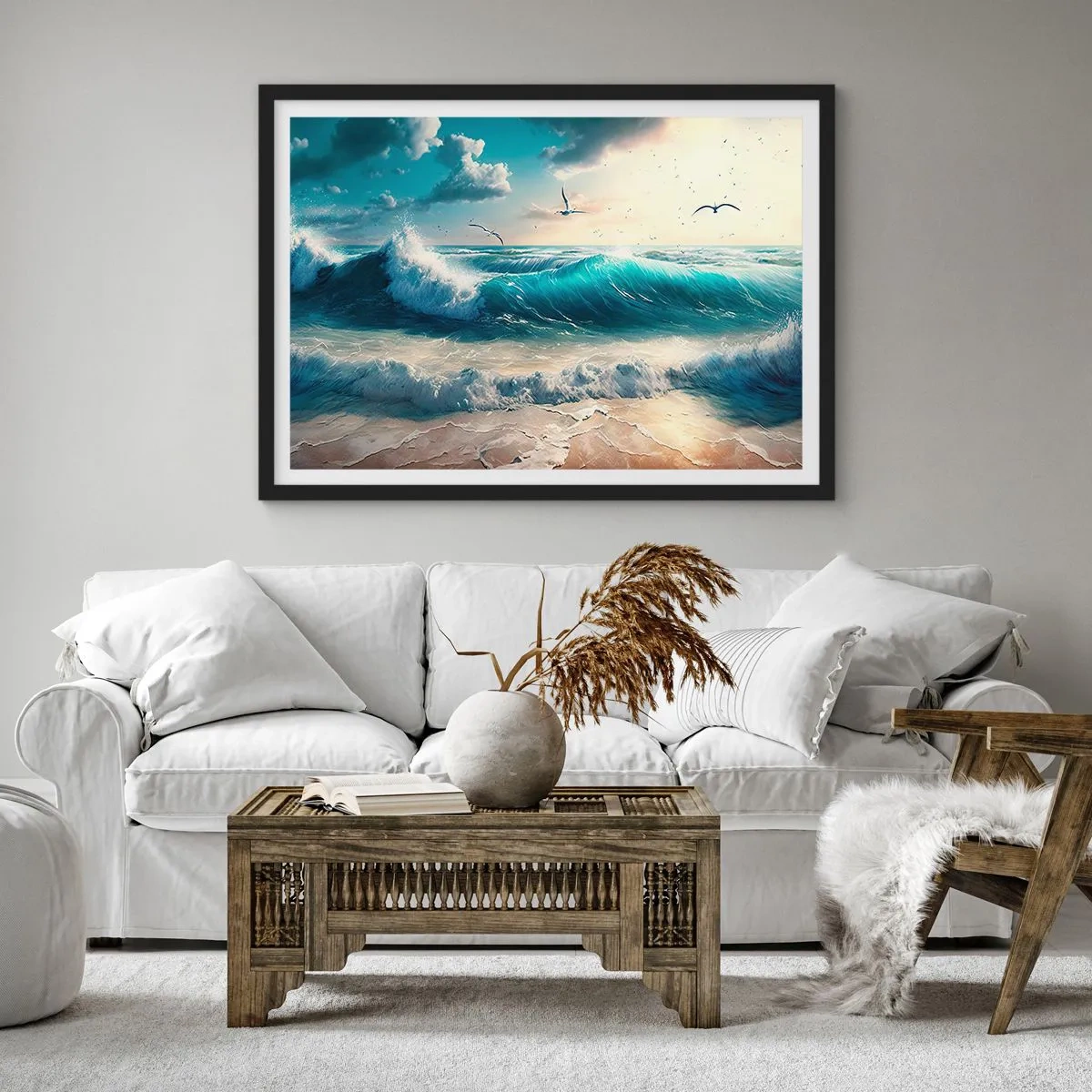 Poster in cornice nera - Onde del mare sulla spiaggia sotto un cielo azzurro con gabbiani - 70x50cm - Mormora solo per te - Decorazione murale moderna per soggiorno e camera da letto ARTTOR