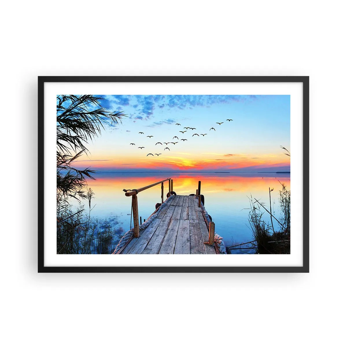 Poster in cornice nera - Molo di legno sul lago al tramonto - 70x50cm - Il tempo del ritorno - Decorazione murale moderna per soggiorno e camera da letto ARTTOR