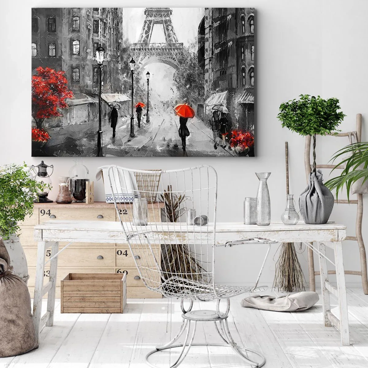 Quadro su tela - Stampe su Tela - Una strada con vista sulla Torre Eiffel e ombrelli rossi - 120x80cm - Tutte le strade portano da lei - Decorazione murale moderna per soggiorno e camera da letto ARTTOR
