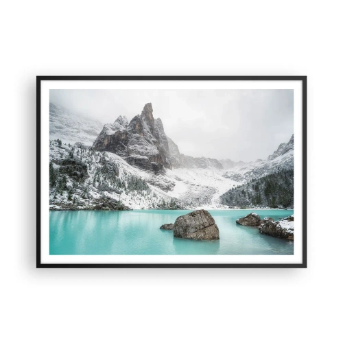 Poster in cornice nera - Un paesaggio montano con un lago circondato da cime innevate - 100x70cm - Di guardia - Decorazione murale moderna per soggiorno e camera da letto ARTTOR