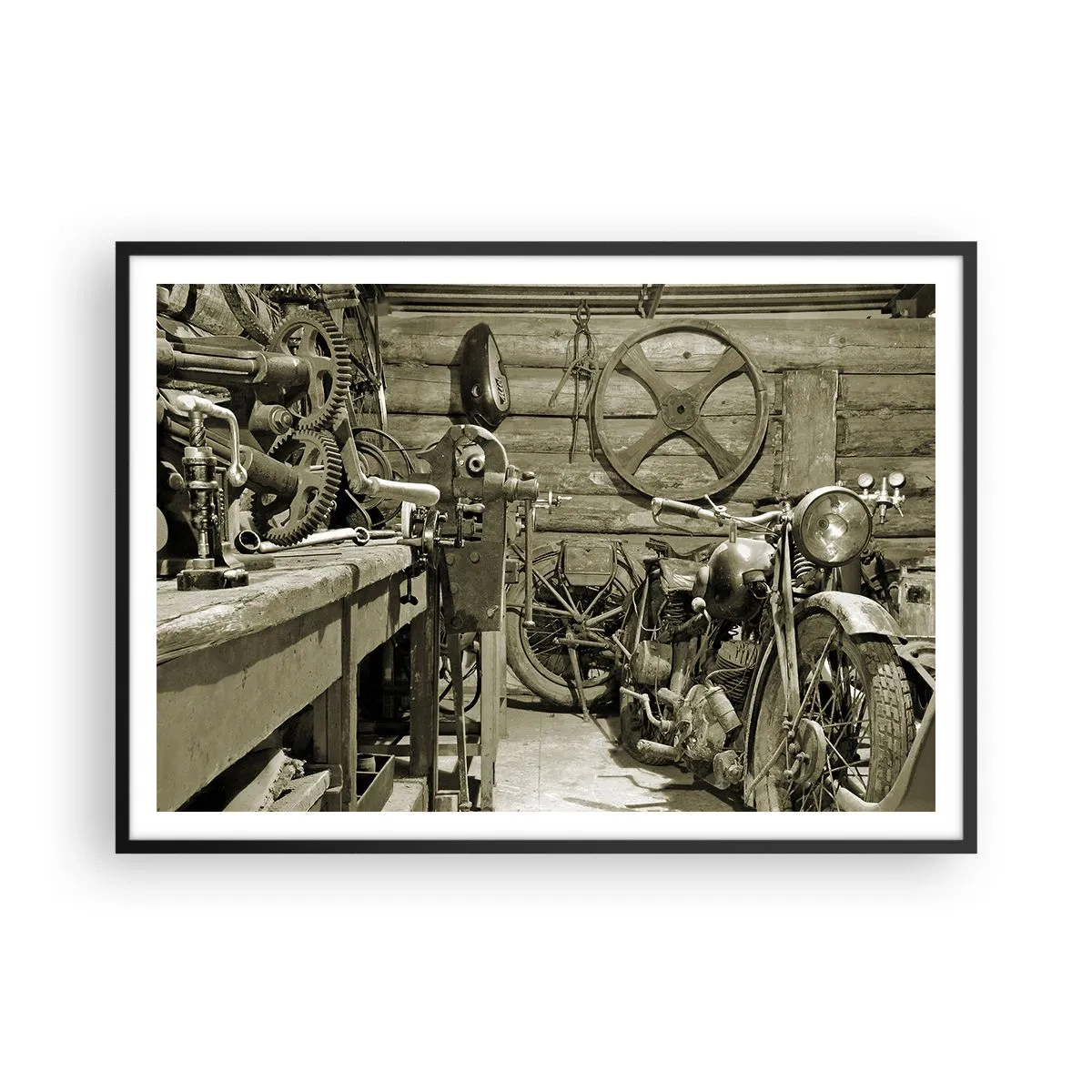 Poster in cornice nera - Officina retrò con motociclette e attrezzi - 100x70cm - Nel capanno di zio Alfredo - Decorazione murale moderna per soggiorno e camera da letto ARTTOR