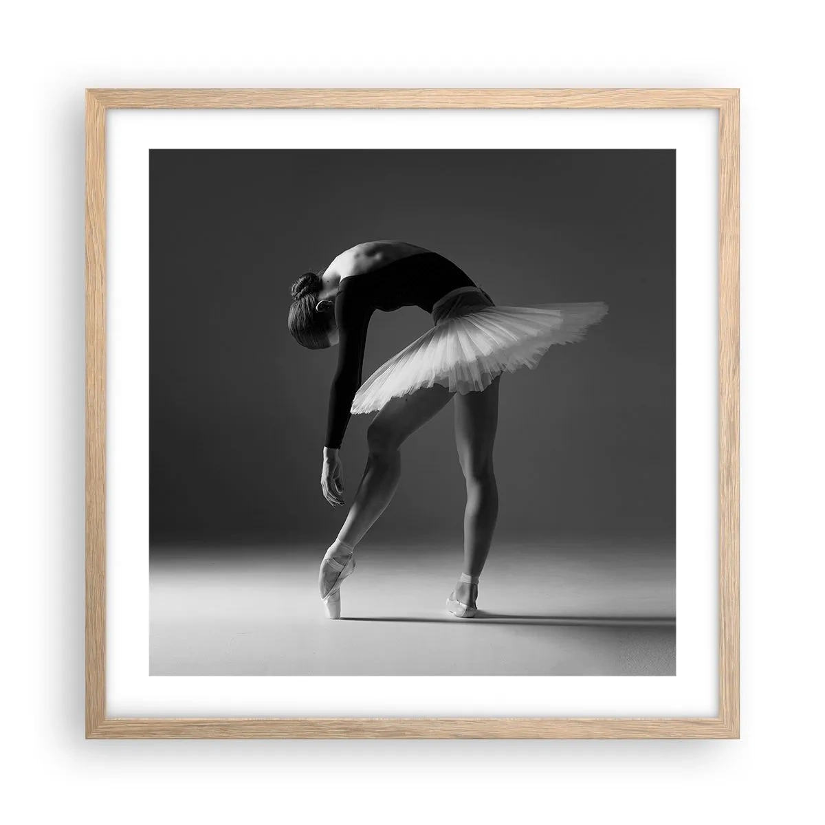 Poster in cornice rovere chiaro - Bella ballerina - 50x50 cm