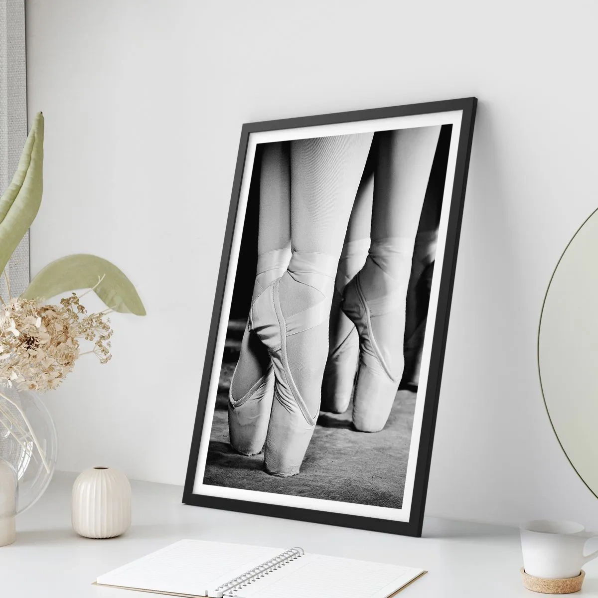 Poster in cornice nera - Insieme, con leggerezza - 40x50 cm