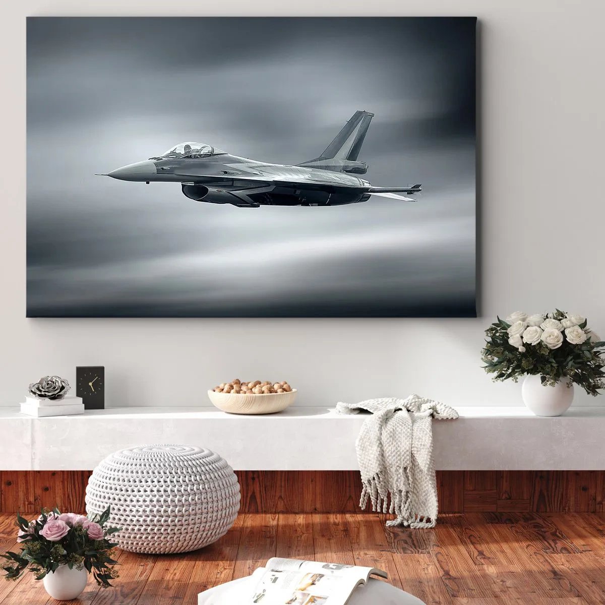 Quadro su tela - Stampe su Tela - Un aereo da caccia in volo contro un cielo nuvoloso - 120x80cm - Lanci la sfida? - Decorazione murale moderna per soggiorno e camera da letto ARTTOR