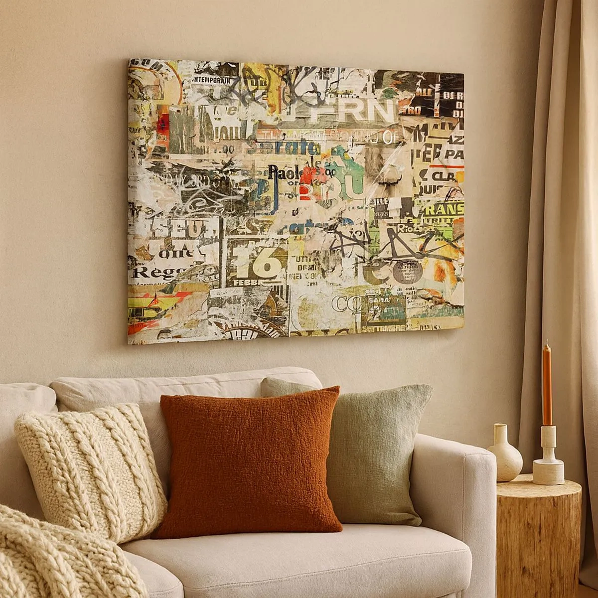 Quadro su tela - Stampe su Tela - Un collage di frammenti di giornali e manifesti in stile artistico. - 70x50cm - Qualcosa sta succedendo… - Decorazione murale moderna per soggiorno e camera da letto ARTTOR