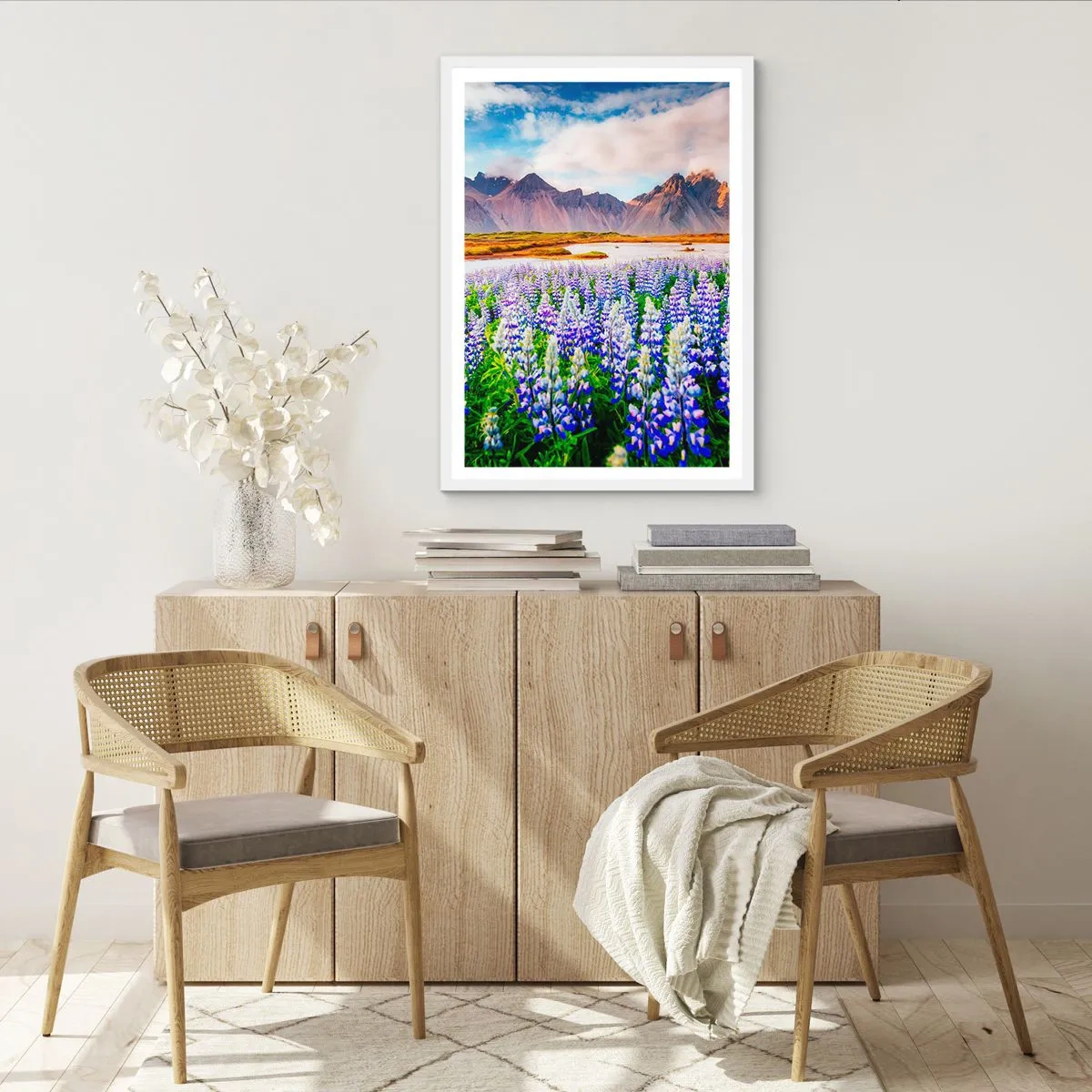 Poster in cornice bianca - Forza e asprezza accanto alla mitezza - 30x40 cm