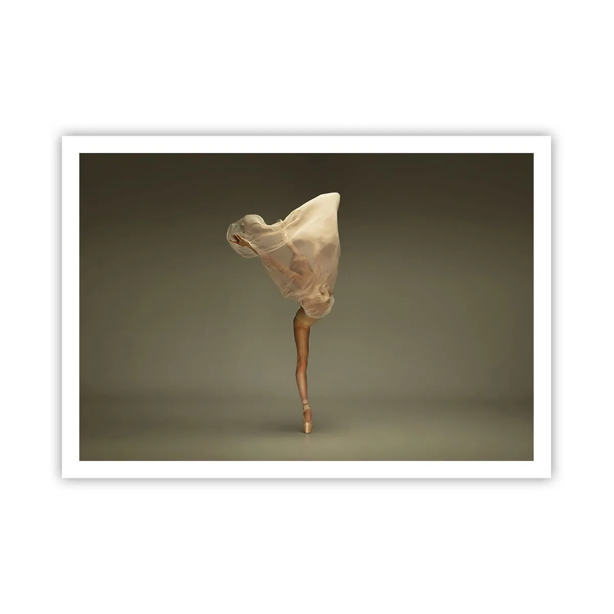 Poster - Una ballerina che fluttua nell'aria con il tessuto - 100x70cm - Adesso vola via - Decorazione murale moderna per soggiorno e camera da letto ARTTOR