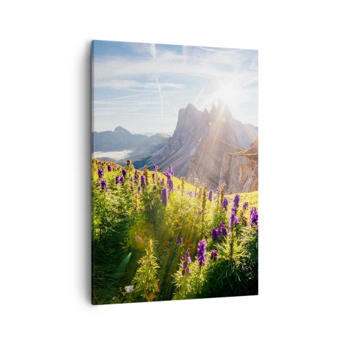 Quadro su tela - Stampe su Tela - Paesaggio montano con fiori alla luce del sole nascente - 50x70cm - La vita segreta delle erbe - Decorazione murale moderna per soggiorno e camera da letto ARTTOR