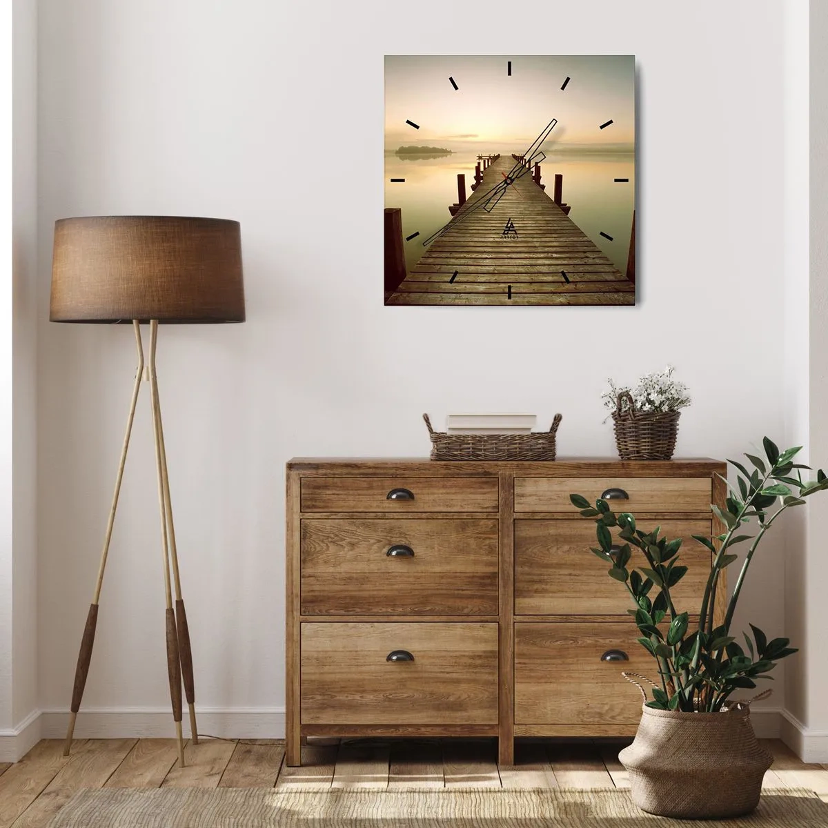 Orologio da parete - Orologio in Vetro - Un molo di legno su un lago calmo al mattino - 30x30cm - Aurora, alba, luce - Decorazione murale moderna per soggiorno e camera da letto ARTTOR