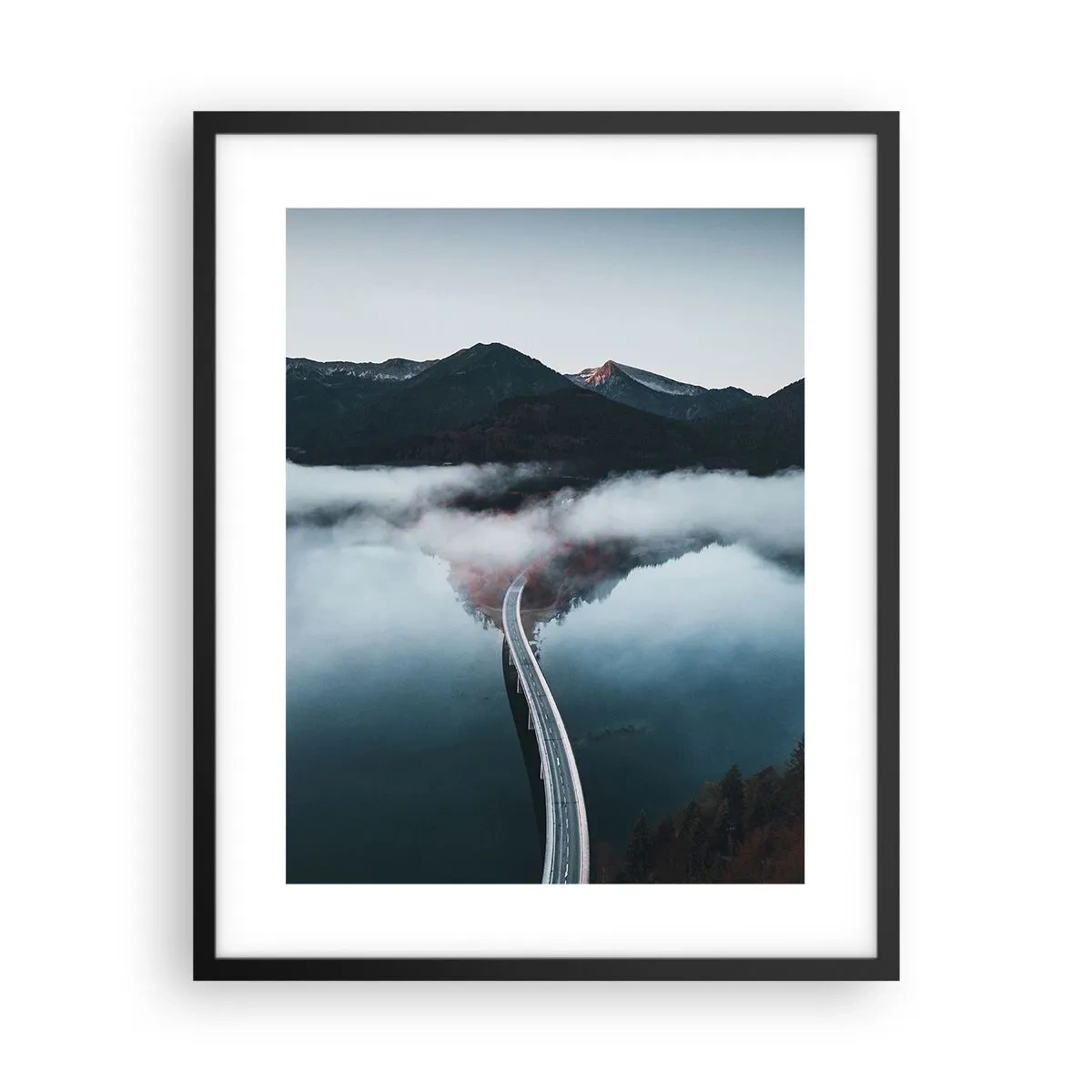 Poster in cornice nera - Sull'acqua liscia come uno specchio - 40x50 cm