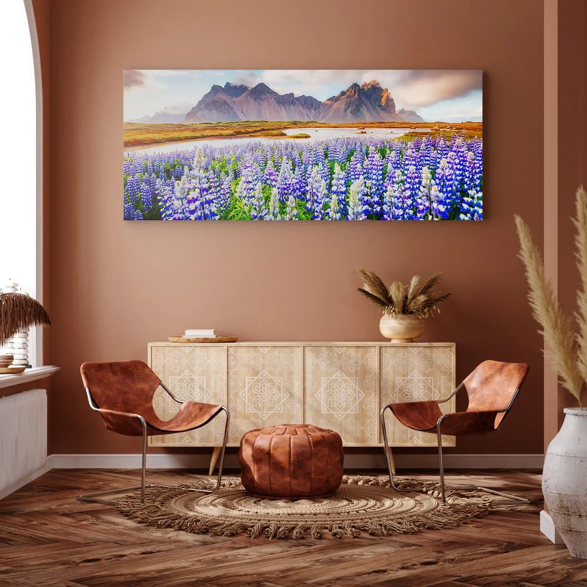 Quadro su tela - Stampe su Tela - Fiori in un paesaggio montano con un cielo pittoresco - 120x50cm - Forza e asprezza accanto alla mitezza - Decorazione murale moderna per soggiorno e camera da letto ARTTOR
