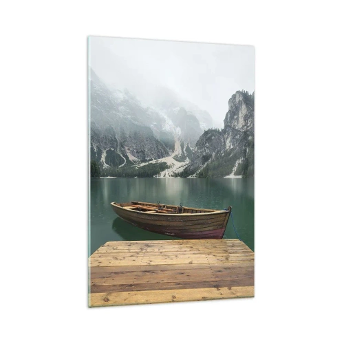 Quadro su vetro - Una barca di legno su un molo su un lago circondato da montagne - 80x120cm - E attorno le fiere rocce - Decorazione murale moderna per soggiorno e camera da letto ARTTOR