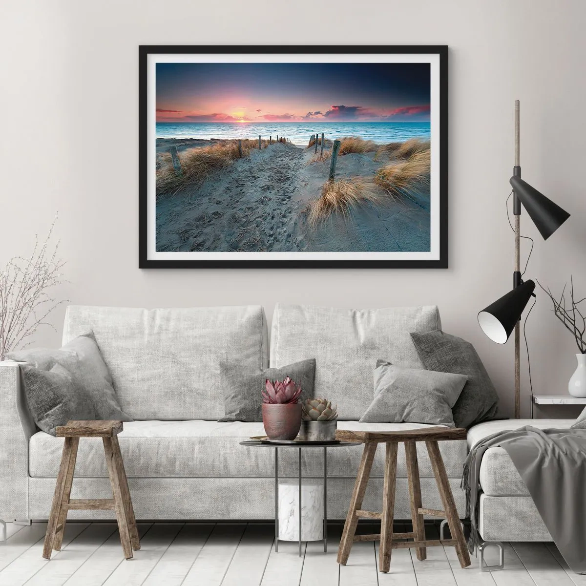 Poster in cornice nera - Sentiero che porta alla spiaggia al tramonto - 70x50cm - Hai versato un arcobaleno di luce radiosa... - Decorazione murale moderna per soggiorno e camera da letto ARTTOR