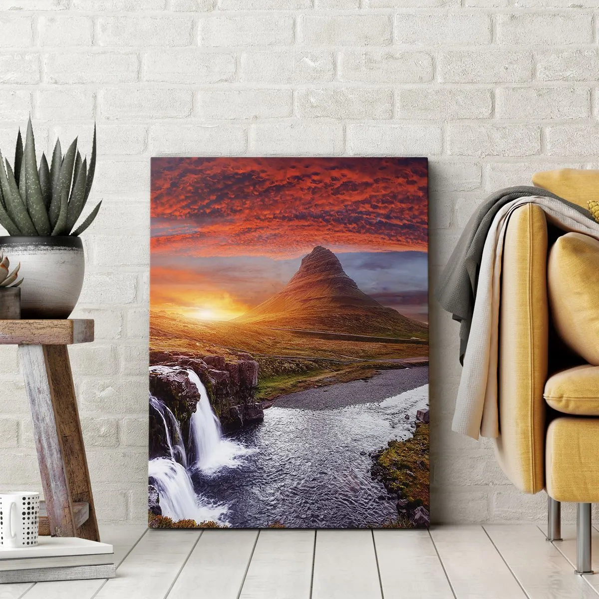 Quadro su tela - Stampe su Tela - Paesaggio montano con cascata al tramonto - 50x70cm - Paesaggio della Terra di Mezzo - Decorazione murale moderna per soggiorno e camera da letto ARTTOR