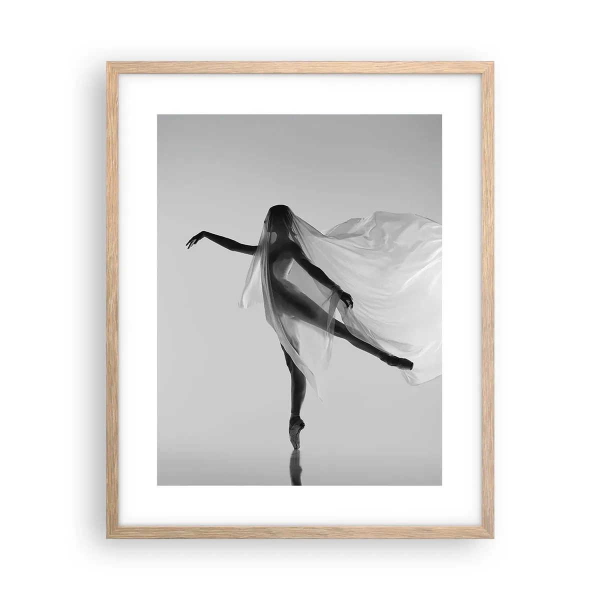 Poster in cornice rovere chiaro - Leggerezza ed eleganza - 40x50 cm