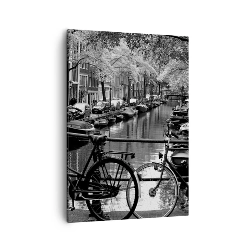 Quadro su tela - Stampe su Tela - Canale con biciclette in fotografia in bianco e nero - 50x70cm - Vista molto olandese - Decorazione murale moderna per soggiorno e camera da letto ARTTOR