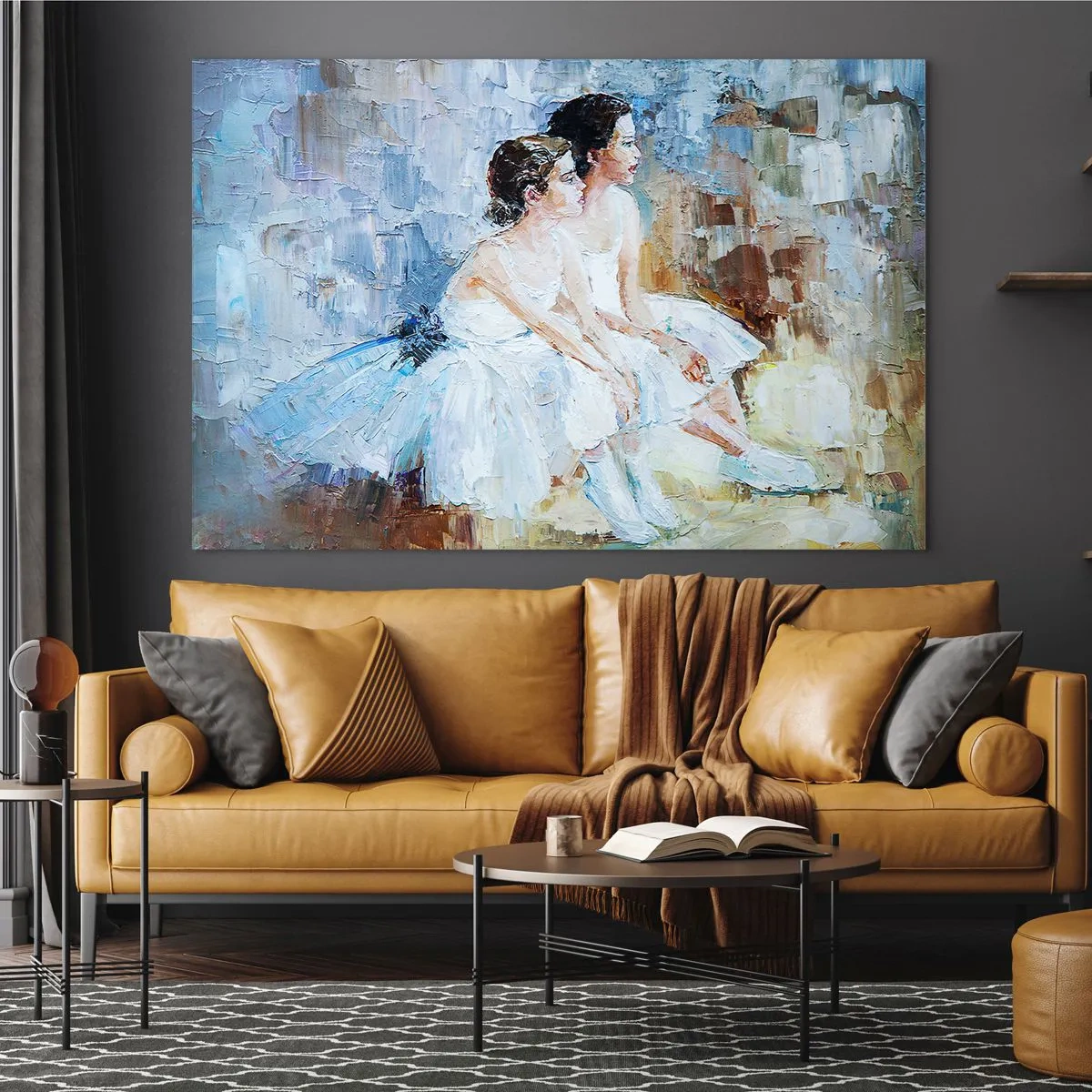 Quadro su vetro - Due ballerine in abiti bianchi su uno sfondo impressionista - 100x70cm - Il riposo dei giovani cigni - Decorazione murale moderna per soggiorno e camera da letto ARTTOR
