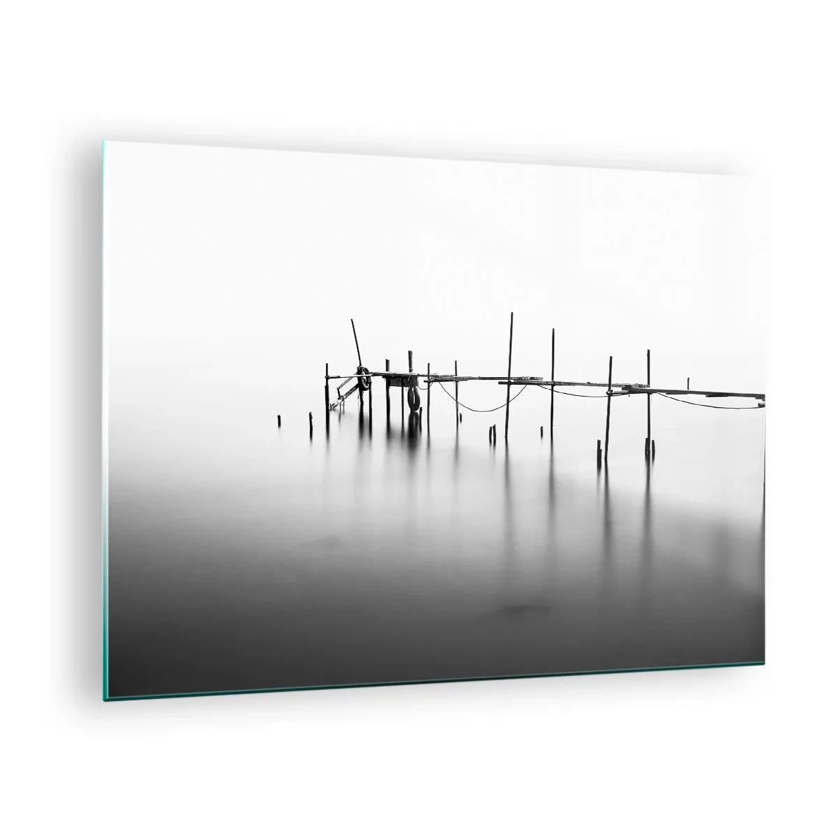 Quadro su vetro - Un molo bianco e nero su una superficie d'acqua calma - 70x50cm - E se la luce non c'è? - Decorazione murale moderna per soggiorno e camera da letto ARTTOR